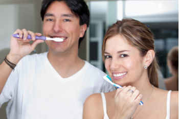 Cepillo de Dientes Oral-B Pro-Salud 7 Beneficios 2 Cepillos